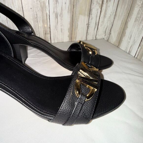 Michael Kors Reed Sandal Black Leather Gold MK Logo Block Heel Size 7.5M | New W - Picture 3 of 15